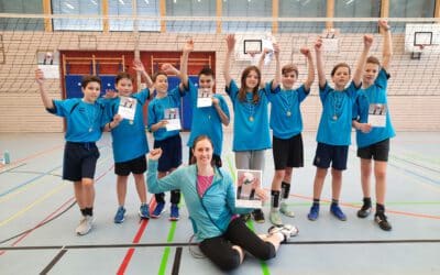 Comenius-Volleyballer als Bezirkssieger auf der „Südbayrischen“