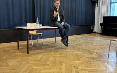 Besuch von MdB Thomas Erndl am Comenius-Gymnasium