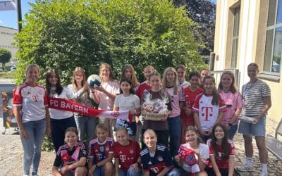 „MIA SAN MIA“  – Vom Comenius zum FC Bayern